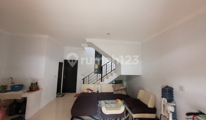 JUAL CEPAT RUMAH OASIS SEMEMI SURABAYA BARAT 2 LANTAI CODE:SR 2