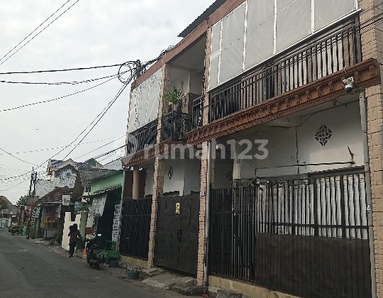 For Sale: Zahra Sedati Sidoarjo Boarding House and 3 Kiosks 2