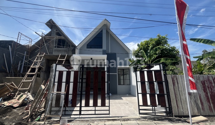 BARU GRESSS KINYIS KINYISSS KEBRAON MANIS UTARA RUMAH SATU LANTAI CODE:SJS