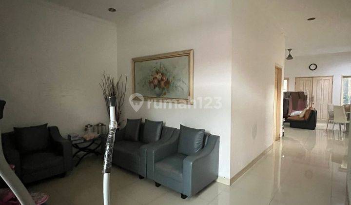 Dijual Rumah Hook Bangunan 2 Lantai Di Rempoa, Luas Tanah 250m2 2