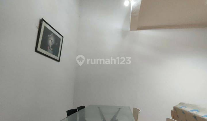 Jual Cepat Rumah Strategis di Taman Kota Jakarta Barat Dekat Stasiun Kereta  2