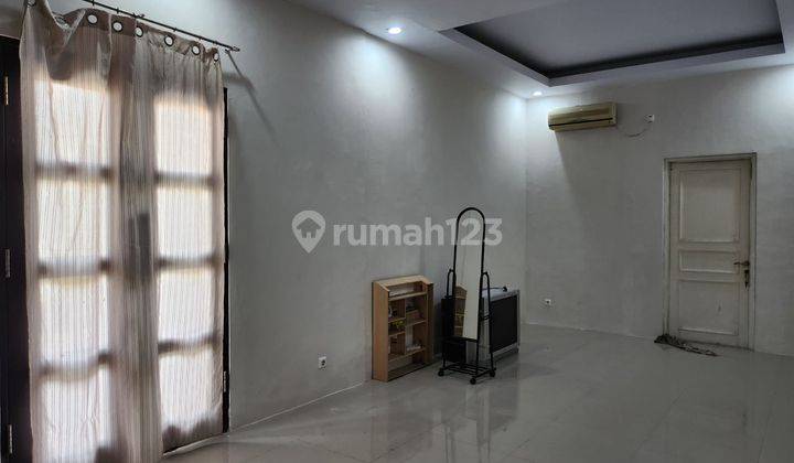 Jual Urgent Rumah Cluster Rome Pik 1 Jakarta Utara Semi Furnish 2