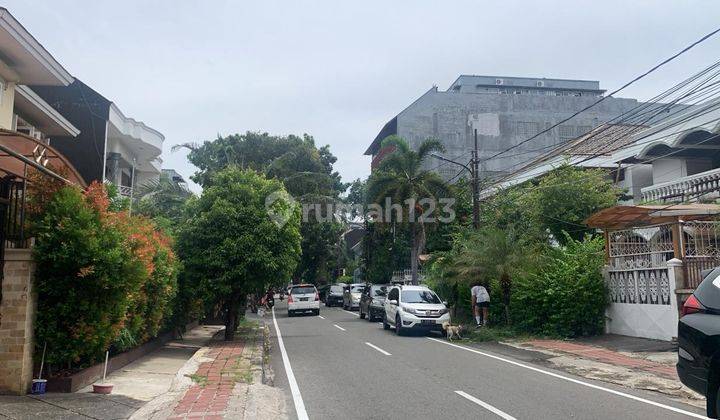 Disewakan Rumah Tinggal Bisa Untuk Usaha di Tanjung Duren Selatan 1