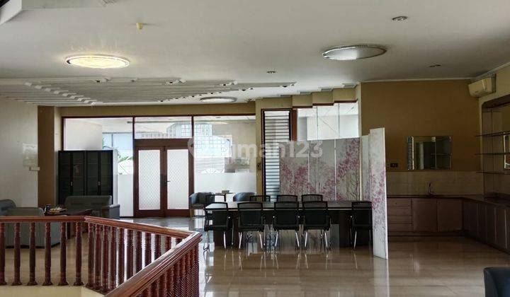 Disewakan Rumah Mewah Full Furnished Siap Huni di Pluit Timur Raya  2