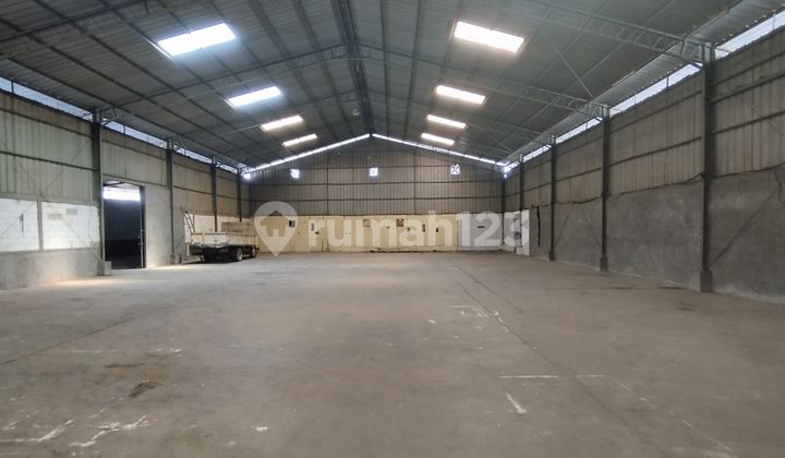 Gudang Siap Pakai di Komplek Pergudangan Kav Dpr Cipondoh Gudang Siap Pakai di Komplek Pergudangan Kav Dpr Cipondoh