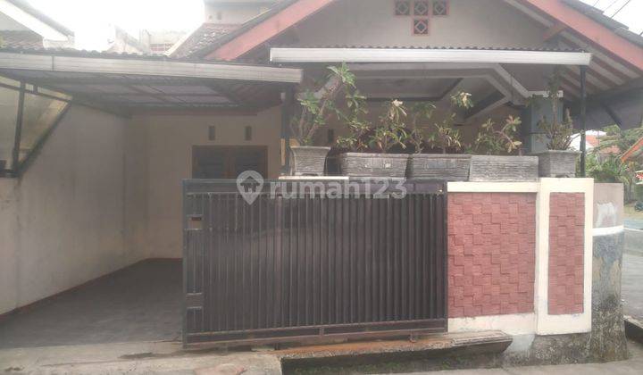 Rumah di Jl. Taman Cibaduyut Indah 2 Lantai SHM Bagus Utara 1