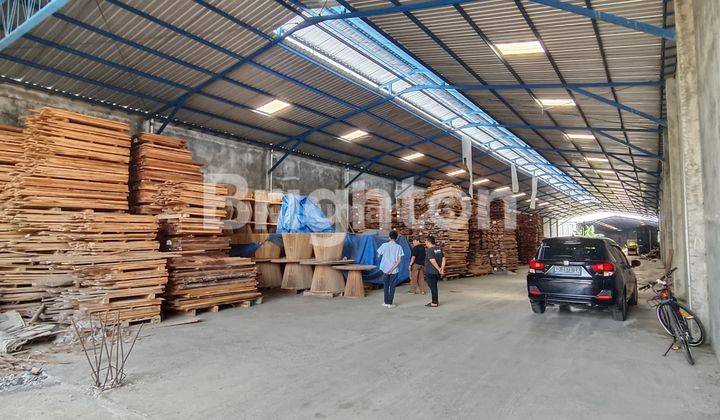 GUDANG KINGKAN AKSES KONTAINER SIAP PAKAI 2