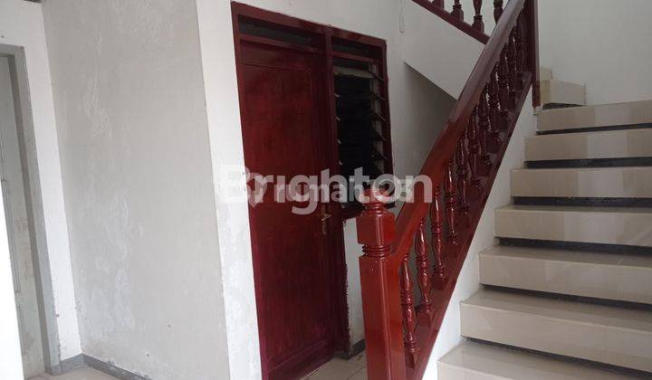 RUANG USAHA 2 LANTAI TENGAH KOTA SOLO COCOK UNTUK KANTOR ATAU KAFE 2