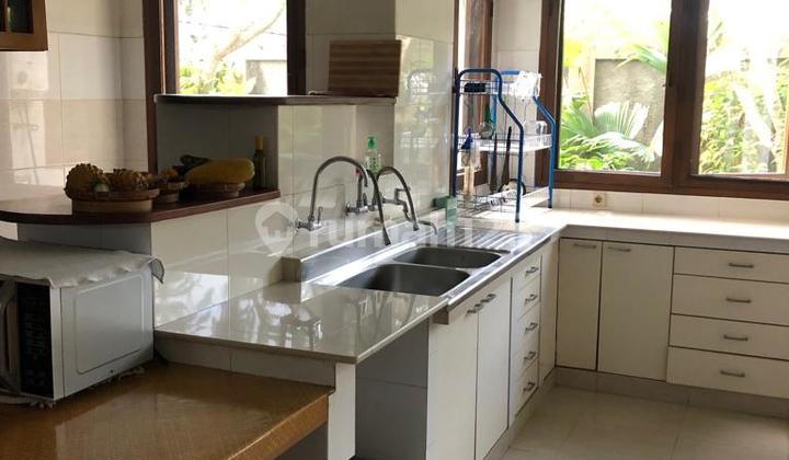 Rumah Villa Asri/ Penginapan Aktif 9