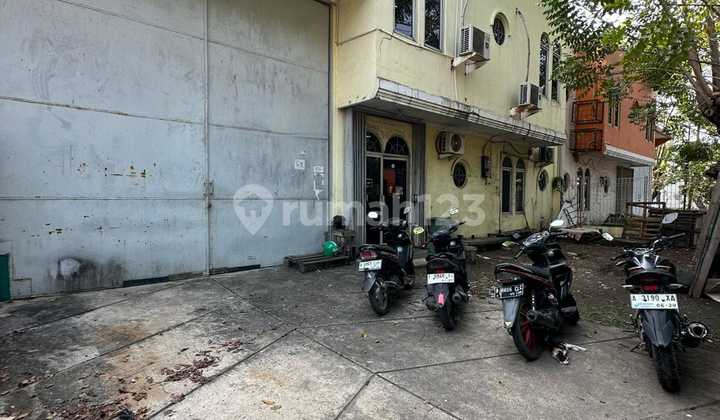 Disewakan Gudang Bandara Mas Disewakan Gudang Bandara Mas