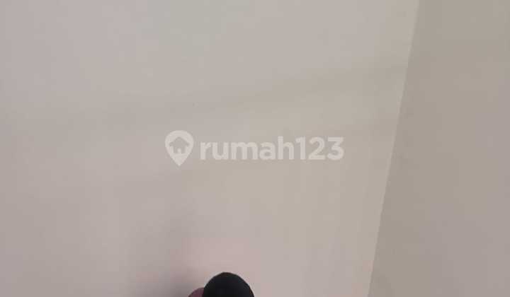 Dijual Ruko Gandeng 4 Lantai Dijual Ruko Gandeng 4 Lantai