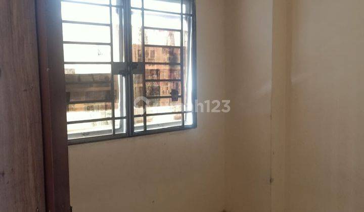 Apartemen city park cengkareng over murah barter  4