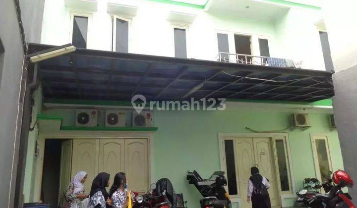 Rumah di Palmerah dekat kemanggisan Jakarta Barat  1