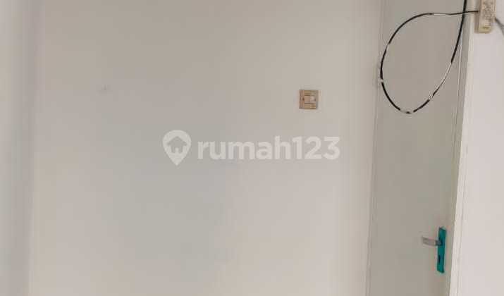 3-Storey Shop House in Taman Palem 2