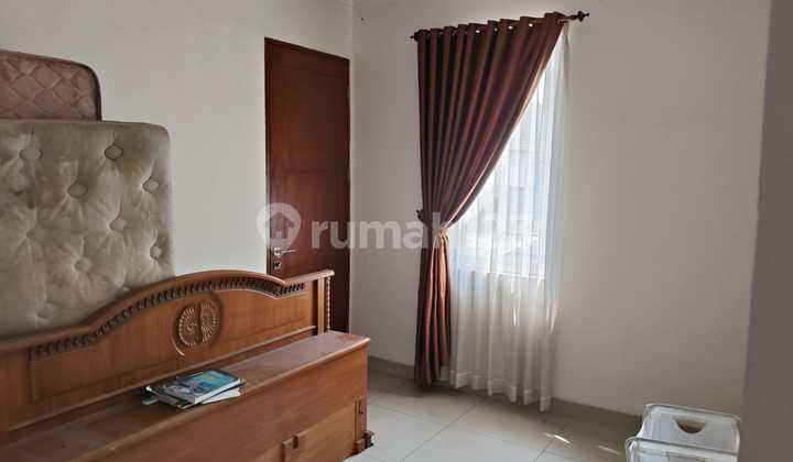 Rumah Green Lake City 8X18