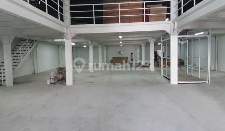 Warehouse in Dadap for Quick Sale