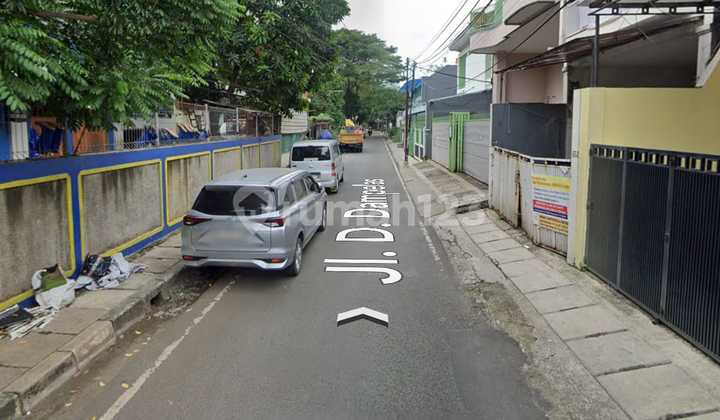 Dijual Rumah 3 Lantai Bendungan Hilir 2