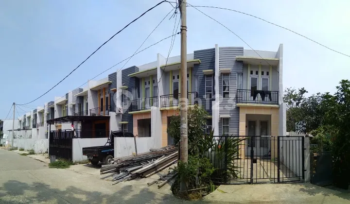 Tinggal 2 unit rumah 2lt di komplek garuda teluk naga dekat PIK 