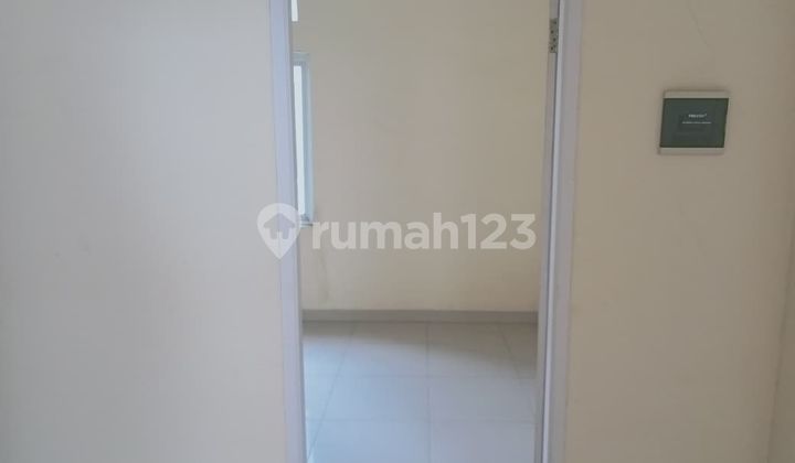 Rumah 2 lt Luas tanah 160m 4kt 3km lokasi dekat Tol Bandara Soetta Free PPN,BPHTB 2
