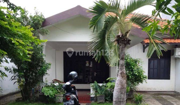 DIJUAL Rumah di Kota Mojokerto
Lokasi sangat strategis BESAR DAN MURAH  1