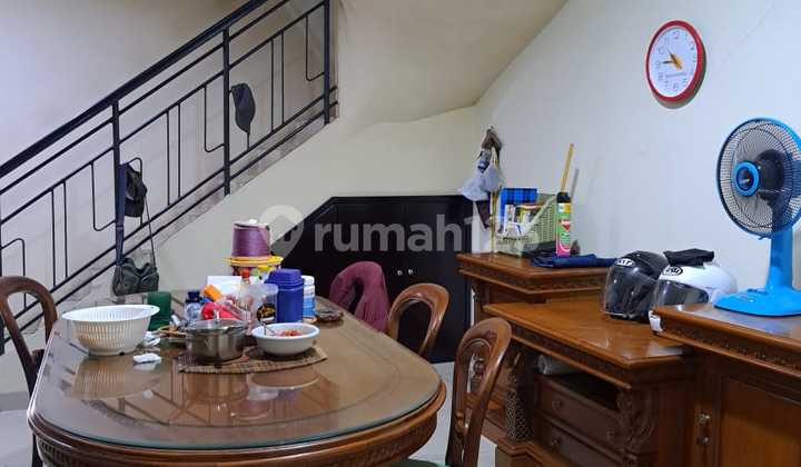 Dijual Rumah Sektor 1d 8