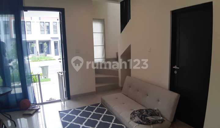 FOR SALE HOUSE SUITABLE FOR INVESTORS CLUSTER BARONI SUMMARECON GADING SERPONG 2