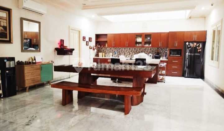 Dijual  Rumah Hook di  Interkon Kebun Jeruk  2