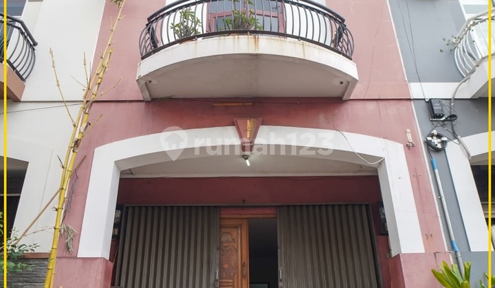 Rukan Victorian Bintaro Jaya 1