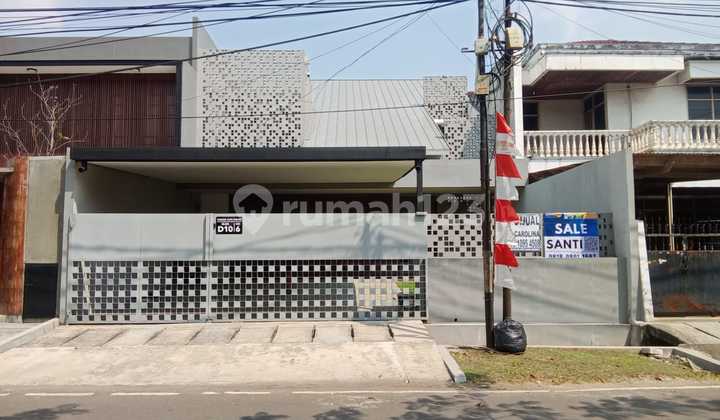 Rumah 2 Lantai Baru Renovasi di Taman Alfa Indah, Jakarta Barat