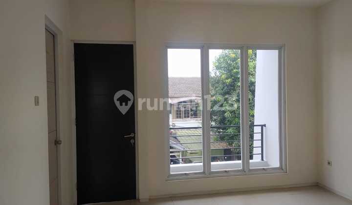 Rumah Baru Taman Alfa Indah Jakarta Barat