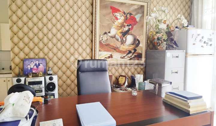 Rumah Hook 2 lantai di Pulau nirwana Jakarta Barat.  2