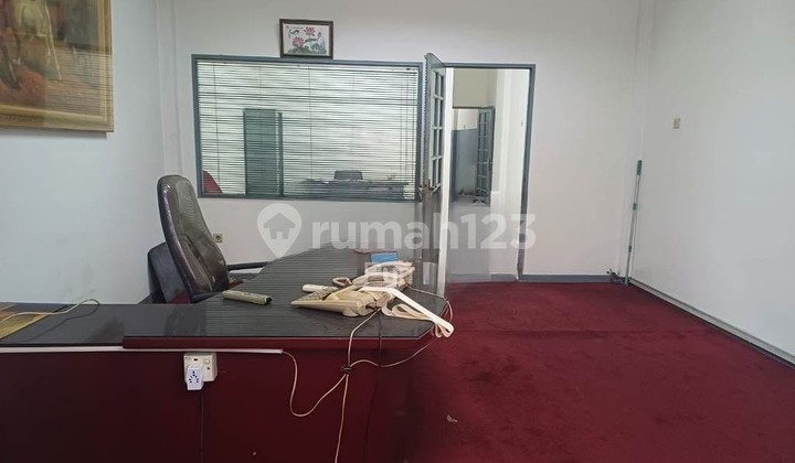 4-Storey Commercial Ruko in West Cideng 2