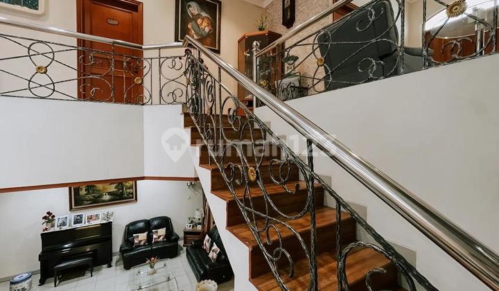 DIJUAL CEPAT Rumah 2 Lantai di Permata Buana  Pulau Panjang 