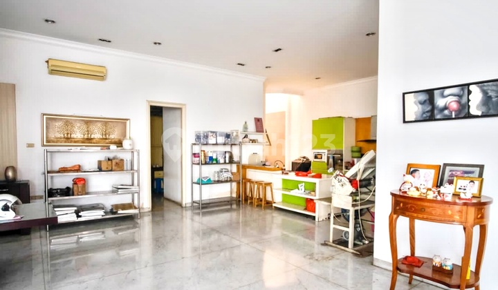 Hook House at Intercon Kebon Jeruk, West Jakarta 2