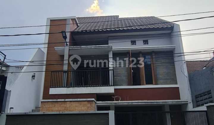 Rumah Dijual di Perumahan Taman Melatisawangan Depok Rumah Dijual di Perumahan Taman Melatisawangan Depok