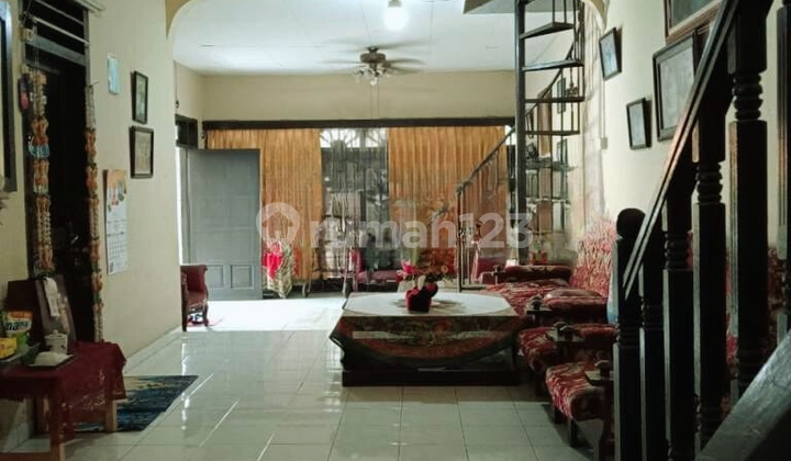 Rumah Kos kos an di Anggrek Rosliana