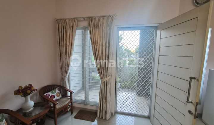 Rumah 2 Lantai  Di Permata Buana Jakarta Barat