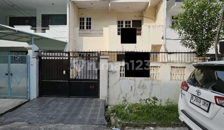Rumah di MK blok 7 luas 140meter