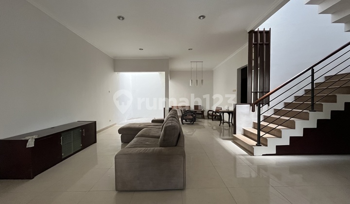 Rumah Mk Blok 2, Luas 120m² 2