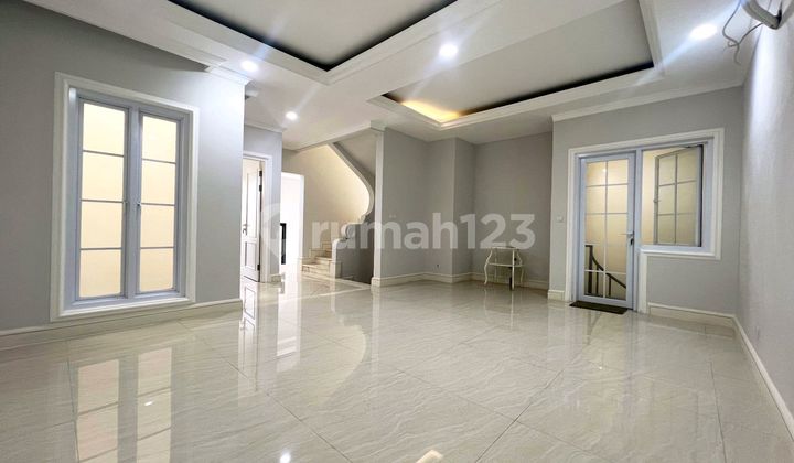 Camden House, 110M², Brand New Camden House, 110M², Brand New