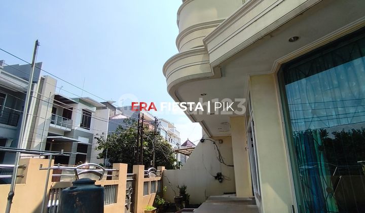 Quick Sale House in Pluit Putra 2