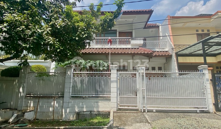 Taman Alfa Indah Rumah 2 Lantai Bagus Siap Huni Petukangan Jakarta Selatan