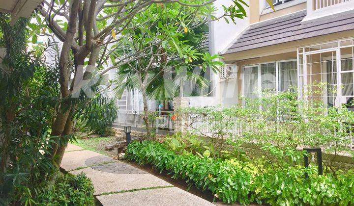 Rumah 2 Lantai Siap Huni Rapi Terawat di Green Permata Residence 12