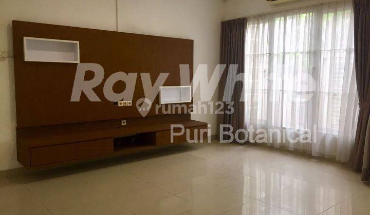 Rumah 2 Lantai Siap Huni Rapi Terawat di Green Permata Residence 17