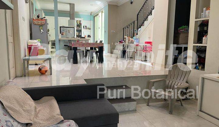 Puri Media Rumah 2,5 Lantai Furnish Siap Huni Cluster Utara 2