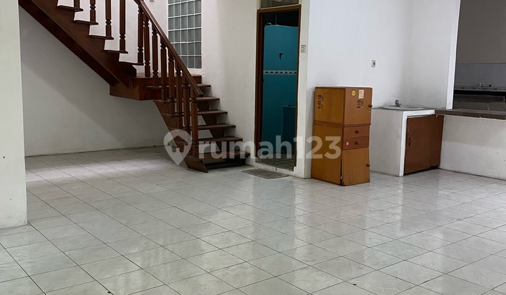 Taman Alfa Indah Rumah 1.5 Lantai Petukangan Jakarta Selatan Taman Alfa Indah Rumah 1.5 Lantai Petukangan Jakarta Selatan