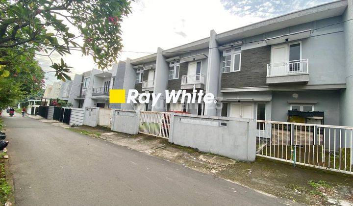 Dijual Murah Rumah Baru 2 Lantai di Taman Alfa Indah Petukangan Utara Jakarta Selatan 1