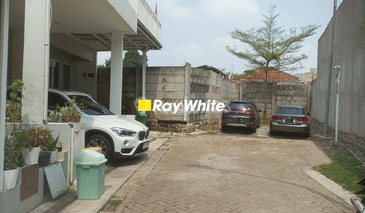 Rumah 2 Lantai Bagus Hadap Utara di Puri Botanical,  2