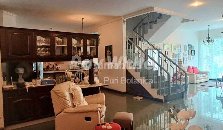 Rumah 2 Lantai Bagus di Bumi Permata Indah, Tangerang 2