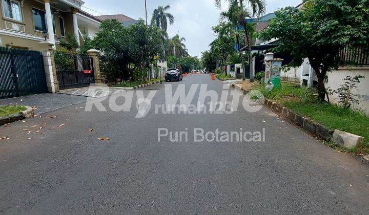 Rumah 2 Lantai Bagus di Permata Buana, Jakarta Barat 2